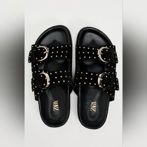 New Without Tags Zara Black Leather Gold Hardware Sandal